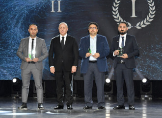 Heydər Əliyev Fondunun vitse-prezidenti Leyla Əliyeva və Bakı Media Mərkəzinin rəhbəri Arzu Əliyeva ilin idman yekunları ilə bağlı qala mərasimində iştirak ediblər