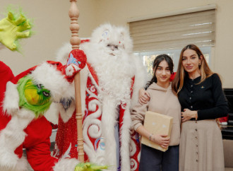 Heydər Əliyev Fondunun vitse-prezidenti Leyla Əliyeva, Arzu Əliyeva və Alena Əliyeva Təmiz Dünya sığınacağında yaşayan uşaqların bayram sevincinə şərik olublar