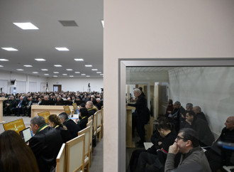 Ermənistan vətəndaşlarının məhkəməsi təqsirləndirilən şəxslərin son söz çıxışları ilə davam etdirilib
