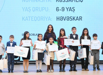 Leyla Əliyeva və Alena Əliyeva Uşaq İncəsənət Festivalının yekun mükafatlandırma mərasimində iştirak ediblər