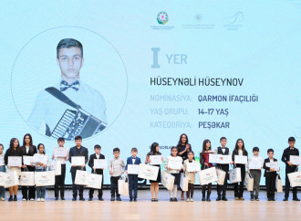 Leyla Əliyeva və Alena Əliyeva Uşaq İncəsənət Festivalının yekun mükafatlandırma mərasimində iştirak ediblər