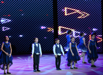 Leyla Əliyeva və Alena Əliyeva Uşaq İncəsənət Festivalının yekun mükafatlandırma mərasimində iştirak ediblər