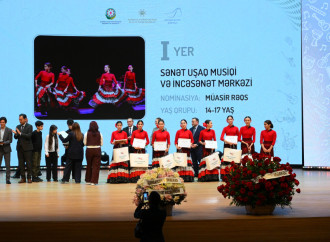 Leyla Əliyeva və Alena Əliyeva Uşaq İncəsənət Festivalının yekun mükafatlandırma mərasimində iştirak ediblər