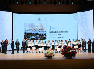 Leyla Əliyeva və Alena Əliyeva Uşaq İncəsənət Festivalının yekun mükafatlandırma mərasimində iştirak ediblər