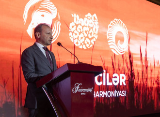 Nadir fauna növləri adlı yeni nəsil sikkə və xalça kolleksiyaları təqdim edilib