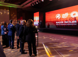 Nadir fauna növləri adlı yeni nəsil sikkə və xalça kolleksiyaları təqdim edilib