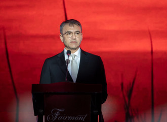 Nadir fauna növləri adlı yeni nəsil sikkə və xalça kolleksiyaları təqdim edilib