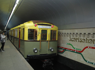 Retro vaqonlar yenidən İçərişəhərdə nümayiş etdiriləcək