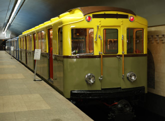 Retro vaqonlar yenidən İçərişəhərdə nümayiş etdiriləcək