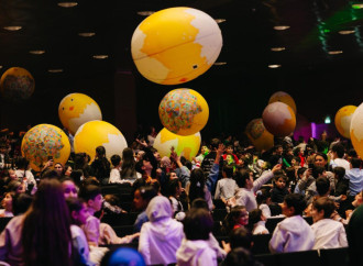 Heydər Əliyev Fondunun vitse-prezidenti Leyla Əliyevanın təşəbbüsü ilə xüsusi qayğıya ehtiyacı olan uşaqlar üçün Cırtdan Meqa Şousu təşkil olunub