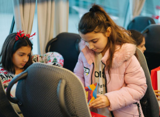 Heydər Əliyev Fondunun vitse-prezidenti Leyla Əliyevanın təşəbbüsü ilə xüsusi qayğıya ehtiyacı olan uşaqlar üçün Cırtdan Meqa Şousu təşkil olunub