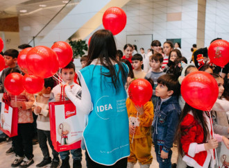 Heydər Əliyev Fondunun vitse-prezidenti Leyla Əliyevanın təşəbbüsü ilə xüsusi qayğıya ehtiyacı olan uşaqlar üçün Cırtdan Meqa Şousu təşkil olunub