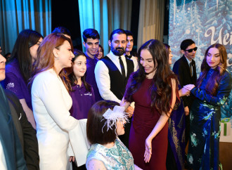 Heydər Əliyev Fondunun vitse-prezidenti Leyla Əliyeva və Alena Əliyeva DOST İnklüziv İnkişaf və Yaradıcılıq Mərkəzini ziyarət ediblər