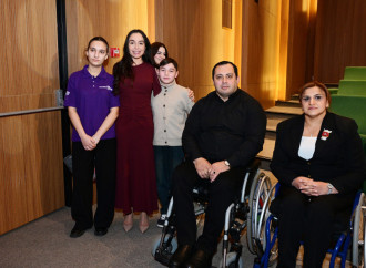 Heydər Əliyev Fondunun vitse-prezidenti Leyla Əliyeva və Alena Əliyeva DOST İnklüziv İnkişaf və Yaradıcılıq Mərkəzini ziyarət ediblər