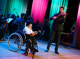 Heydər Əliyev Fondunun vitse-prezidenti Leyla Əliyeva və Alena Əliyeva DOST İnklüziv İnkişaf və Yaradıcılıq Mərkəzini ziyarət ediblər