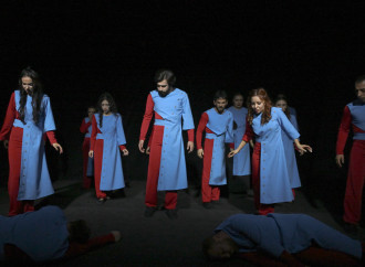 Heydər Əliyev Fondunun vitse-prezidenti Leyla Əliyeva və Alena Əliyeva Romeo və Cülyetta tamaşasını izləyiblər