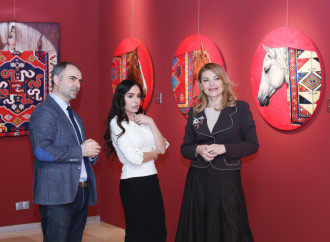 Heydər Əliyev Fondunun vitse-prezidenti, IDEA İctimai Birliyinin rəhbəri Leyla Əliyeva Azərbaycan Milli Xalça Muzeyini ziyarət edib