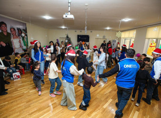 Heydər Əliyev Fondunun vitse-prezidenti Leyla Əliyevanın təşəbbüsü ilə bir sıra uşaq müəssisələrində Yeni il tədbiri keçirilib