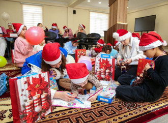 Heydər Əliyev Fondunun vitse-prezidenti Leyla Əliyevanın təşəbbüsü ilə uşaq sığınacaqlarında Yeni il şənliyi təşkil olunub