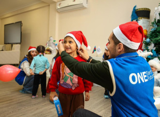 Heydər Əliyev Fondunun vitse-prezidenti Leyla Əliyevanın təşəbbüsü ilə uşaq sığınacaqlarında Yeni il şənliyi təşkil olunub