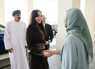 Heydər Əliyev Fondunun vitse-prezidenti Leyla Əliyeva Maskatda Xərçəngin Kompleks Müalicəsi və Tədqiqatı Mərkəzini ziyarət edib