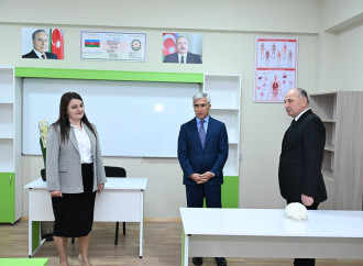 Ucarda Heydər Əliyev Fondunun təşəbbüsü ilə inşa olunan məktəb istifadəyə verilib