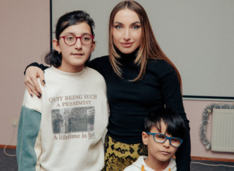 Arzu Əliyeva və Alena Əliyeva Həssas əhali qruplarından olan şəxslər üçün Sığınacaq və Sosial Reabilitasiya Müəssisəsini ziyarət ediblər