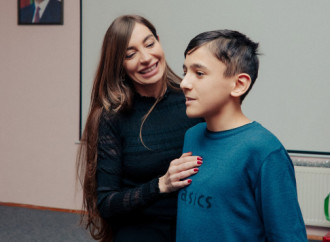 Arzu Əliyeva və Alena Əliyeva Həssas əhali qruplarından olan şəxslər üçün Sığınacaq və Sosial Reabilitasiya Müəssisəsini ziyarət ediblər