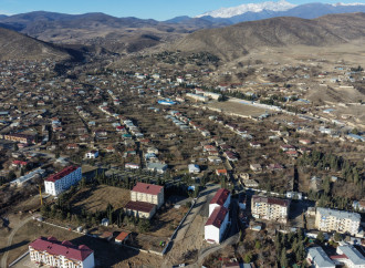 Prezident İlham Əliyev Ağdərə şəhərinin Baş planı ilə tanış olub