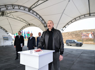 Prezident İlham Əliyev Ağdərənin Canyataq kəndində “Dəmirli” Filiz Emalı Kompleksinin fəaliyyəti ilə tanış olub