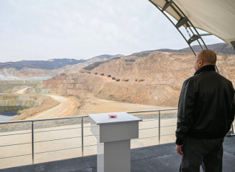 Prezident İlham Əliyev Ağdərənin Canyataq kəndində “Dəmirli” Filiz Emalı Kompleksinin fəaliyyəti ilə tanış olub