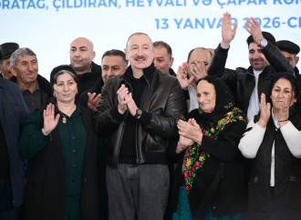 Prezident İlham Əliyev Ağdərənin Aşağı Oratağ kəndində Aşağı Oratağ, Çıldıran, Heyvalı və Çapar kəndlərinin sakinləri ilə görüşüb