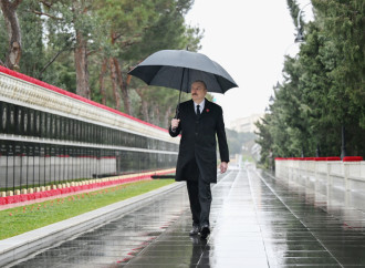 Prezident İlham Əliyev 20 Yanvar şəhidlərinin xatirəsini yad edib