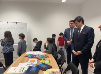 Xaricdə daha bir Azərbaycan Evi və həftəsonu məktəbi açılıb