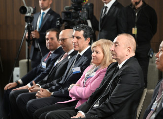 Prezident İlham Əliyev Davosda “Euronews” televiziyasına müsahibə verib