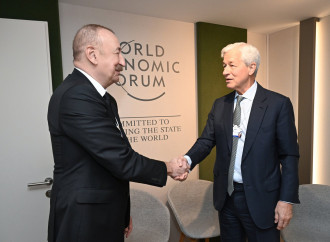 Prezident İlham Əliyev Davosda “J.P. Morgan” şirkətinin sədri və baş icraçı direktoru ilə görüşüb