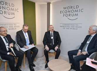 Prezident İlham Əliyev Davosda “J.P. Morgan” şirkətinin sədri və baş icraçı direktoru ilə görüşüb