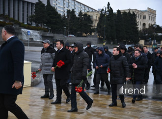 Azərbaycan xalqı 20 Yanvar faciəsi qurbanlarının əziz xatirəsini yad edir
