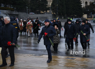 Azərbaycan xalqı 20 Yanvar faciəsi qurbanlarının əziz xatirəsini yad edir