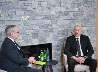 Prezident İlham Əliyev Davosda “Dell Technologies” şirkətinin Avropa, Yaxın Şərq və Afrika üzrə prezidenti ilə görüşüb