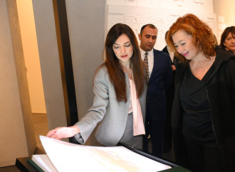 Fransina Armenqol Sosias Bakıda Zəfər parkını ziyarət edib