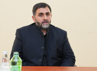 Dövlət Komitəsinin sədri Qobustanda vətəndaşları qəbul edib