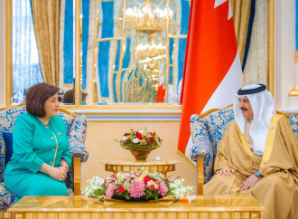 Milli Məclisin sədri Bəhreyn Kralı ilə görüşdü