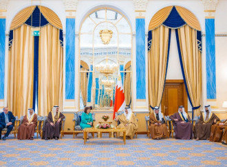 Milli Məclisin sədri Bəhreyn Kralı ilə görüşdü