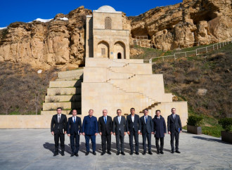 Dövlət Komitəsinin sədri Qobustanda yerləşən dini ibadət yerlərinin fəaliyyəti ilə tanış olub