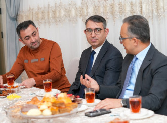 Komitə sədri Aİİ-də təhsil alan tələbənin evini ziyarət edib