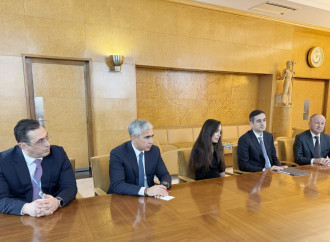 Heydər Əliyev Fondunun vitse-prezidenti Leyla Əliyeva BMT-nin Cenevrədəki ofisinin baş direktoru ilə görüşüb