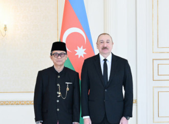 Prezident İlham Əliyev İndoneziyanın Azərbaycanda yeni təyin olunmuş səfirinin etimadnaməsini qəbul edib