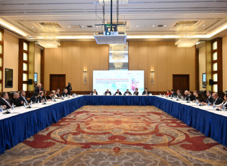 Bakıda Qafqazda ilk ürək transplantasiyasına həsr olunmuş elmi-praktiki dəyirmi masa keçirilib