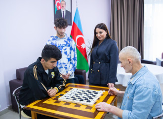 Sosial xidmət müəssisələrinin gənc sakinləri ahıllarla bir gün keçirdilər